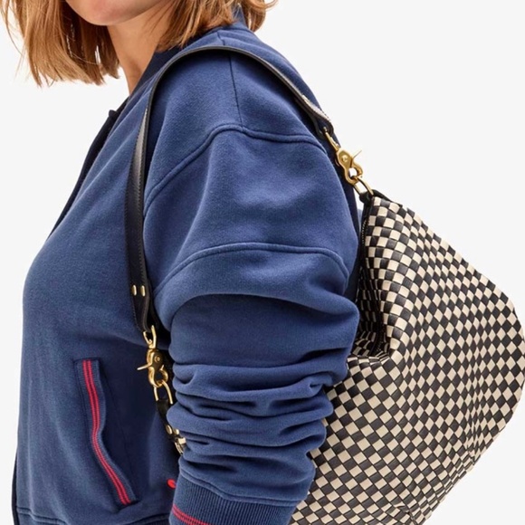 Clare V Moyen Messenger Bag - Picture 2 of 5